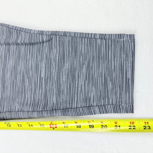 Terra & Sky Women's Space Dye Grey Capri Legging Plus Size 1X (16W-18W) NWT - Picture 10 of 11